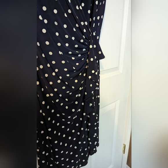 Sleeveless dress with ruching and frill down the front - Picture 2 of 2